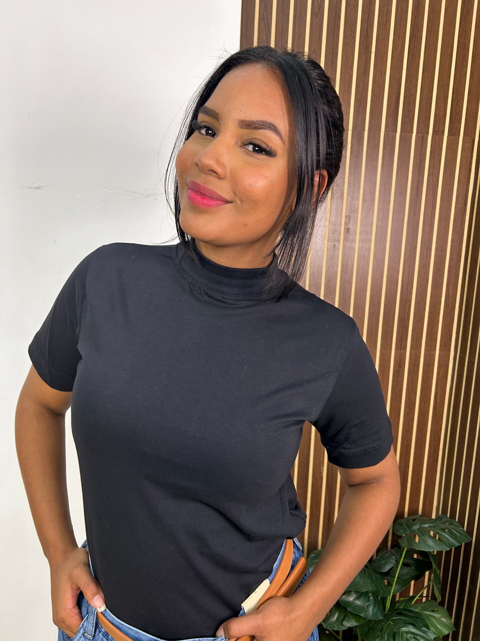 T-shirt gola alta - 100% algodão - Imagem 8