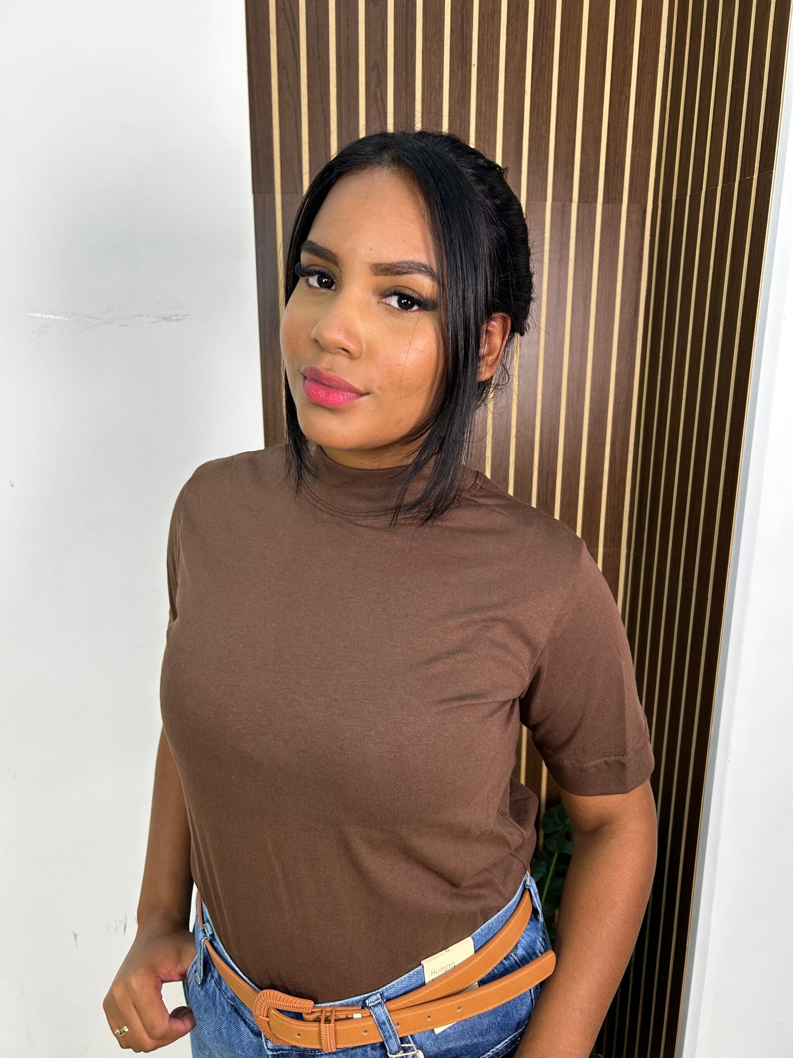 T-shirt gola alta - 100% algodão - Imagem 6