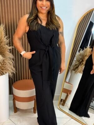 Macacão Pantalona com Amarração Frontal